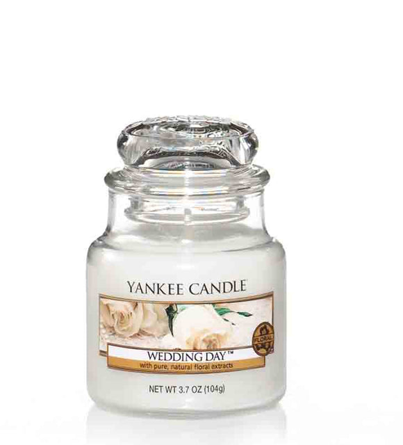 YANKEE CANDLE SMALL JAR WEDDING DAY